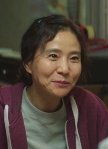 チョン・ミジャ 役　　　ソ・ジョンヨン